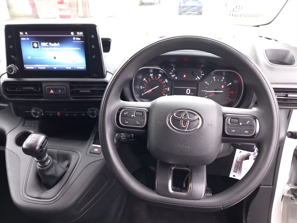 Used Toyota ProAce 2022 for sale - 77244755: Photo 14