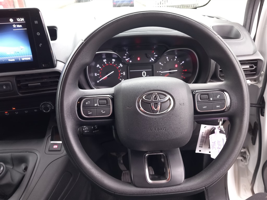 Used Toyota ProAce 2022 for sale - 77244755: Photo 15