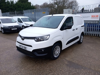 Toyota ProAce feature image