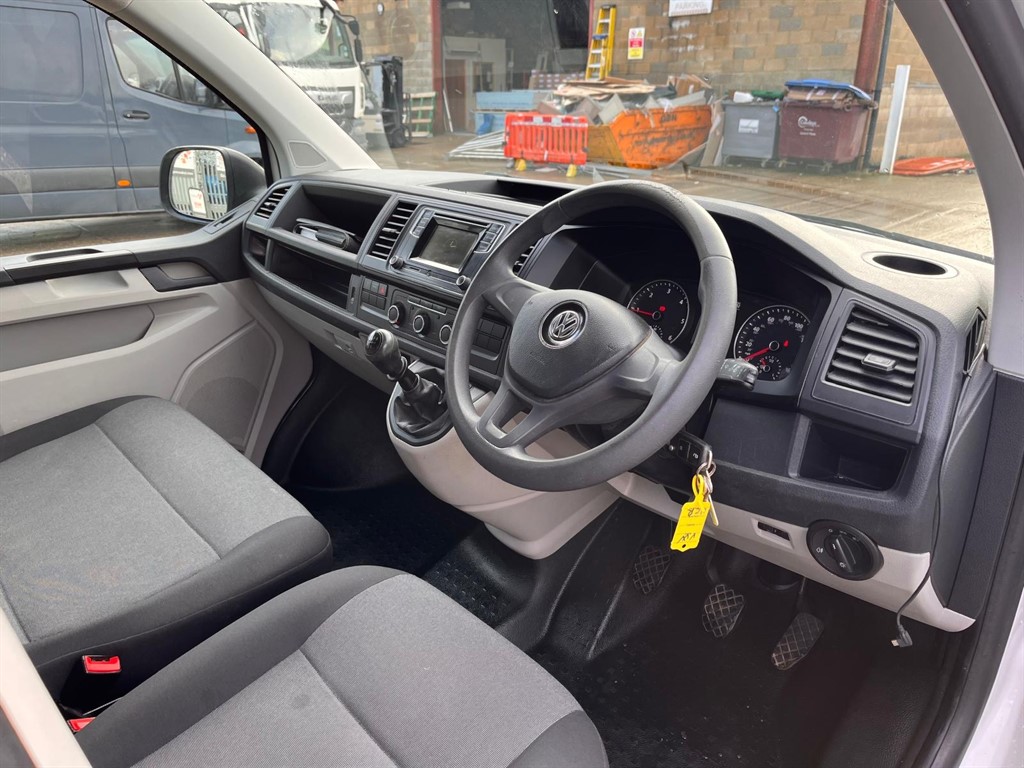 Used Volkswagen Transporter 2018 for sale - 77389272: Photo 13