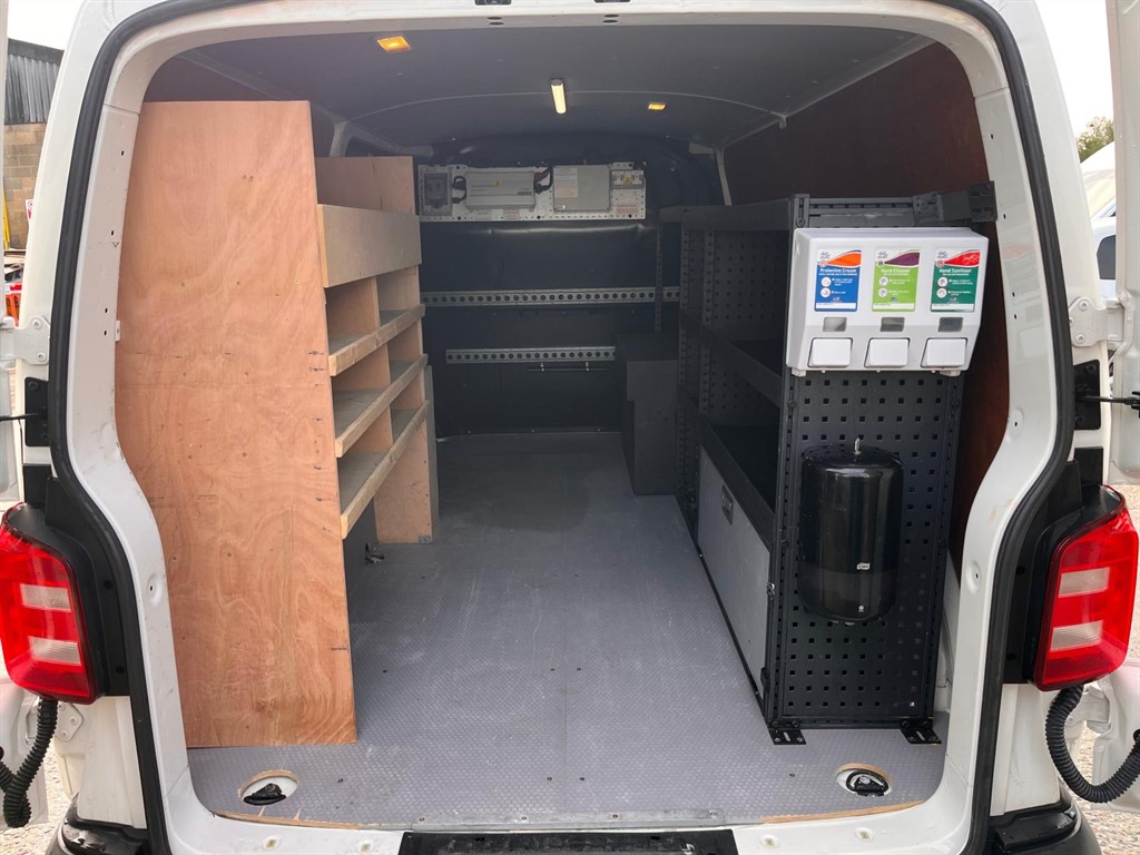 Used Volkswagen Transporter 2018 for sale - 77389272: Photo 17