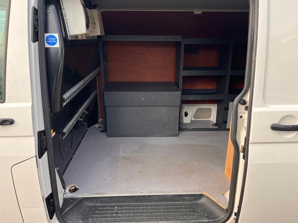 Used Volkswagen Transporter 2018 for sale - 77389272: Photo 18