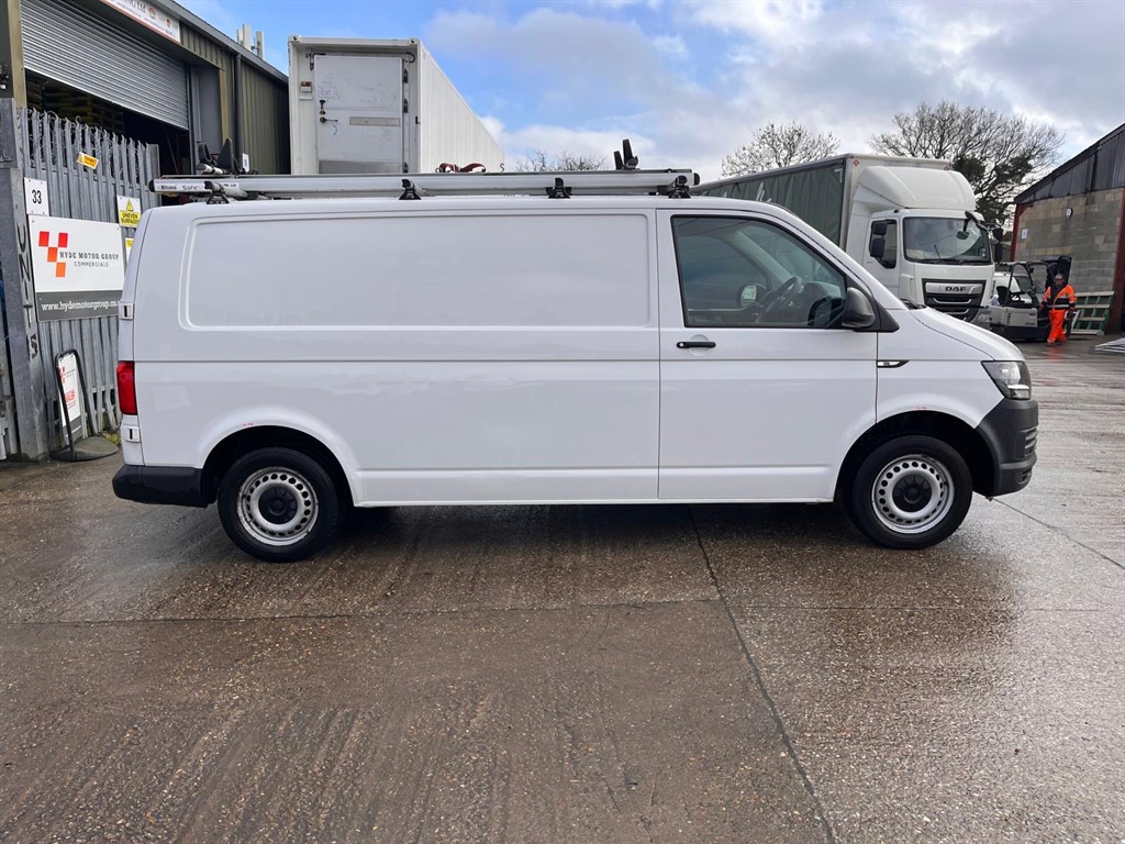 Used Volkswagen Transporter 2018 for sale - 77389272: Photo 8