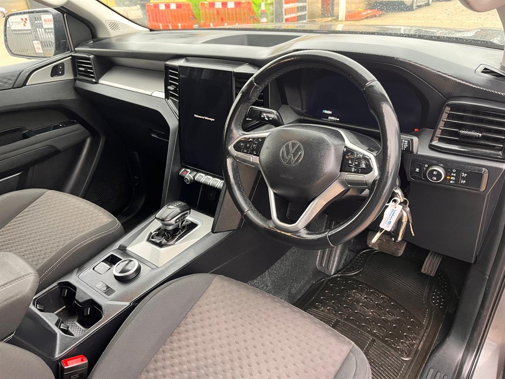 Used Volkswagen Amarok 2024 for sale - 78063703: Photo 17