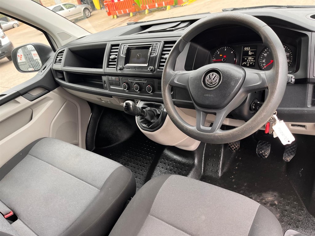 Used Volkswagen Transporter 2017 for sale - 78219096: Photo 12