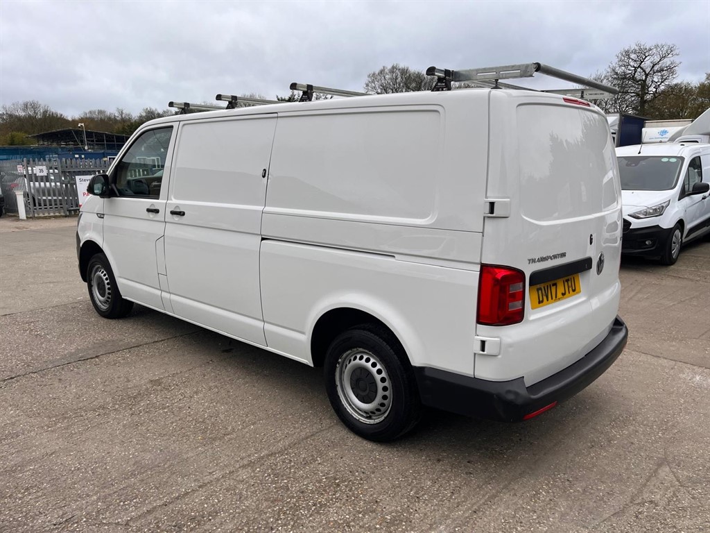 Used Volkswagen Transporter 2017 for sale - 78219096: Photo 3