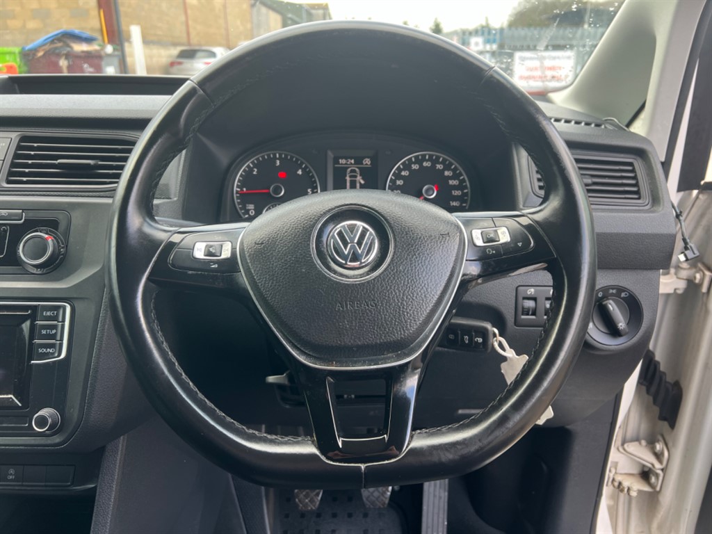 Used Volkswagen Caddy Maxi 2018 for sale - 77442940: Photo 15