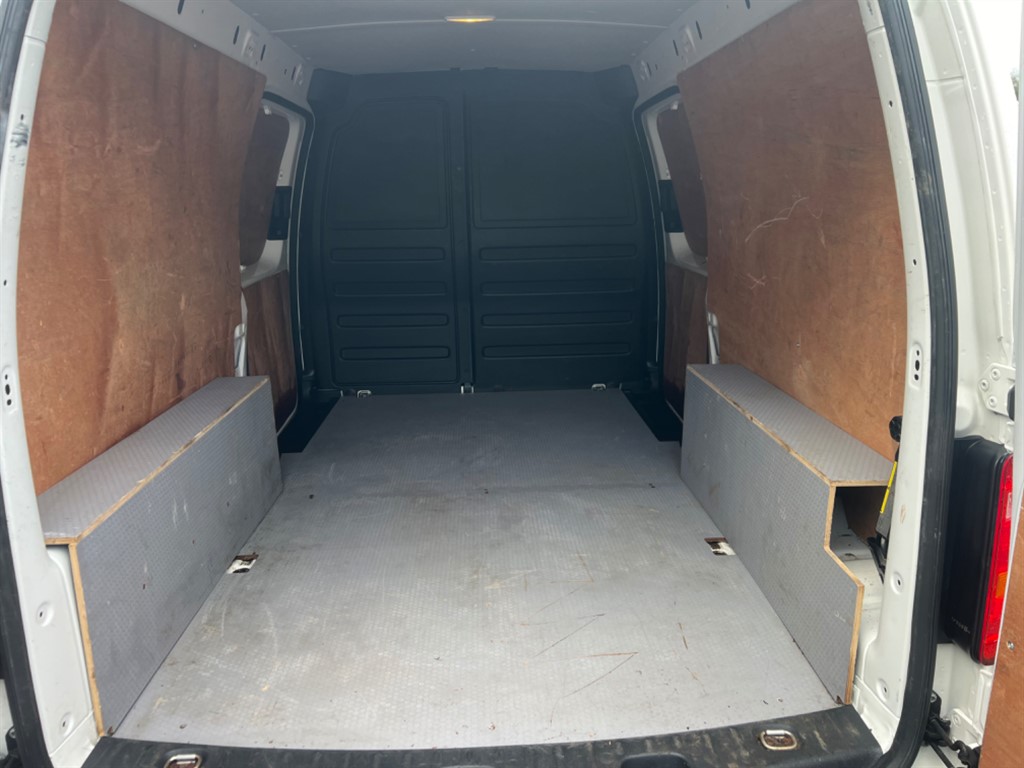 Used Volkswagen Caddy Maxi 2018 for sale - 77442940: Photo 20