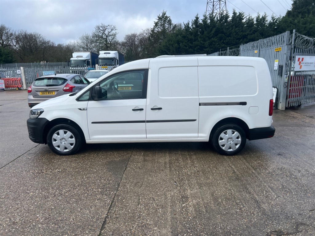 Used Volkswagen Caddy Maxi 2018 for sale - 77442940: Photo 3