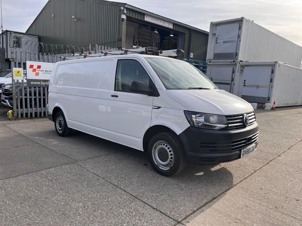 Used Volkswagen Transporter 2018 for sale - 78219100: Photo 7