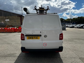 Used Volkswagen Transporter 2018 for sale - 79689298: Photo