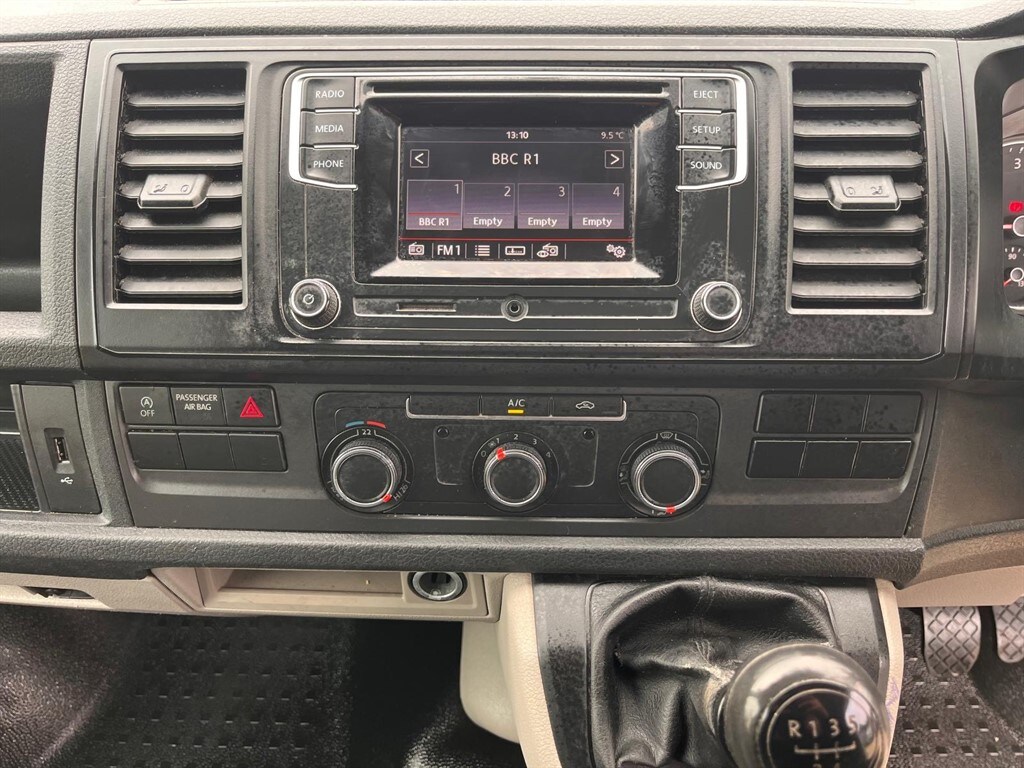 Used Volkswagen Transporter 2018 for sale - 77810507: Photo 14