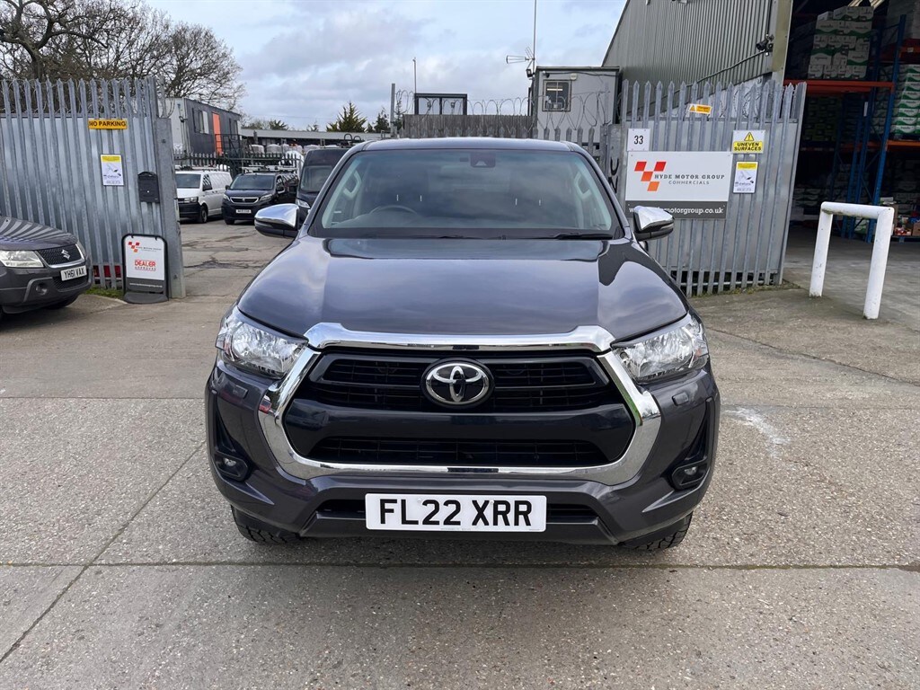 Used Toyota Hilux 2022 for sale - 77856003: Photo 9