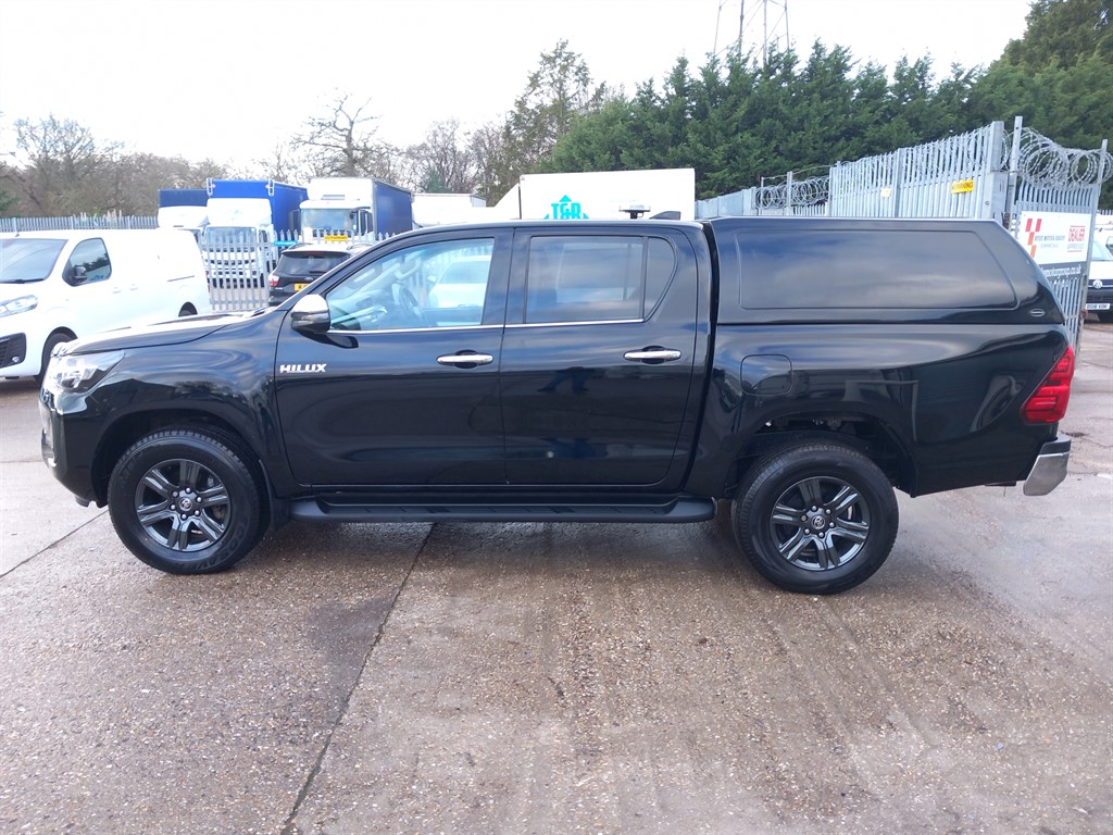 Used Toyota Hilux 2022 for sale - 77235681: Photo 3