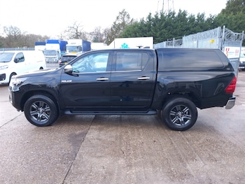 Used Toyota Hilux 2022 for sale - 77235681: Photo