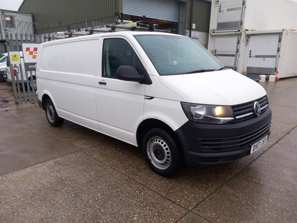 Used Volkswagen Transporter 2017 for sale - 76593800: Photo 6