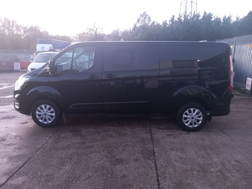Used Ford Transit Custom 2022 for sale - 76788568: Photo 2