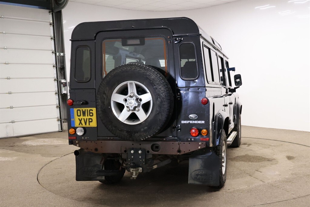 Used Land Rover Defender 2016 for sale - 76854737: Photo 12