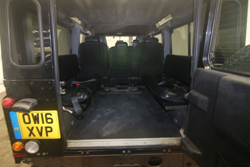 Used Land Rover Defender 2016 for sale - 76854737: Photo 17