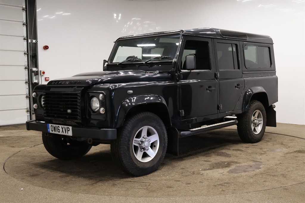 Used Land Rover Defender 2016 for sale - 76854737: Photo 3