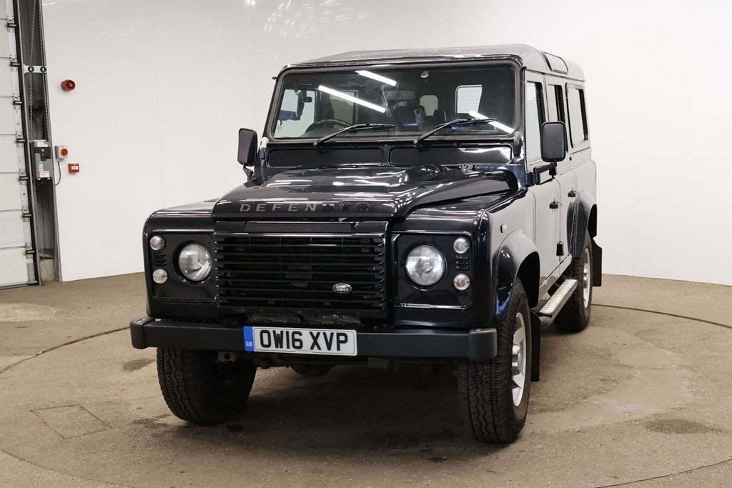 Used Land Rover Defender 2016 for sale - 76854737: Photo 5