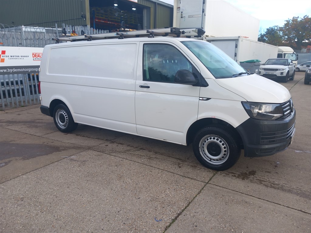 Used Volkswagen Transporter 2017 for sale - 76351088: Photo 4