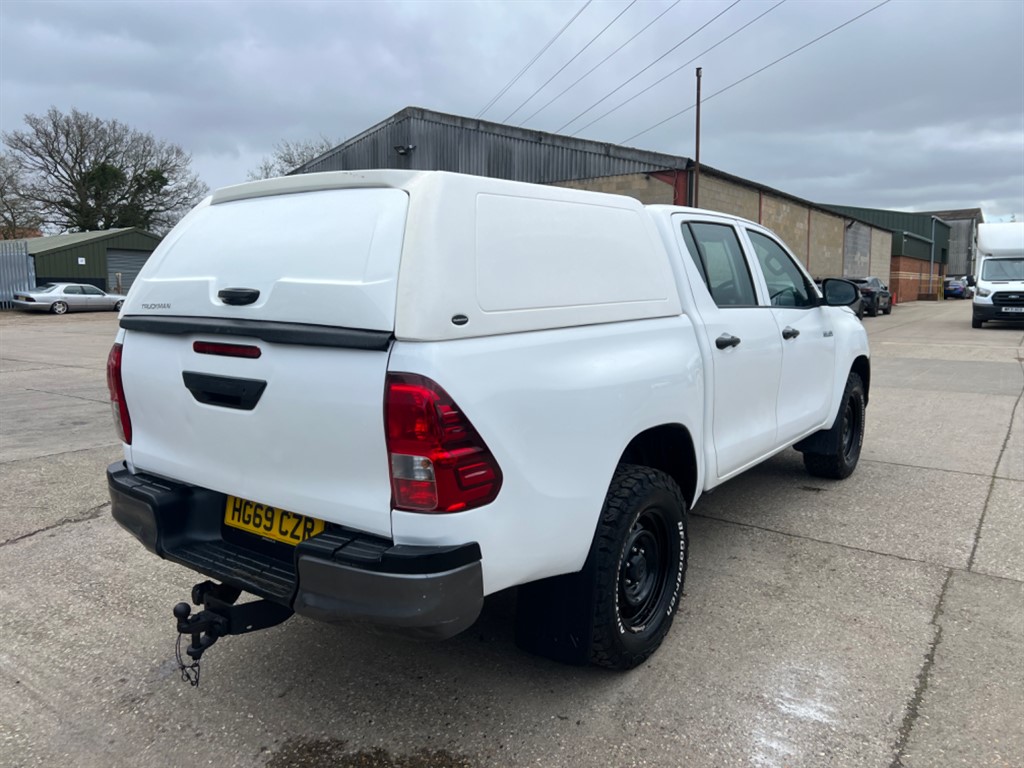 Used Toyota Hilux 2019 for sale - 78074722: Photo 8