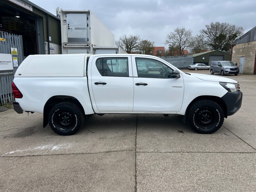 Used Toyota Hilux 2019 for sale - 78074722: Photo 9