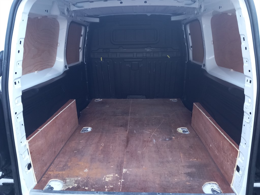 Used Peugeot Partner 2019 for sale - 76915326: Photo 16