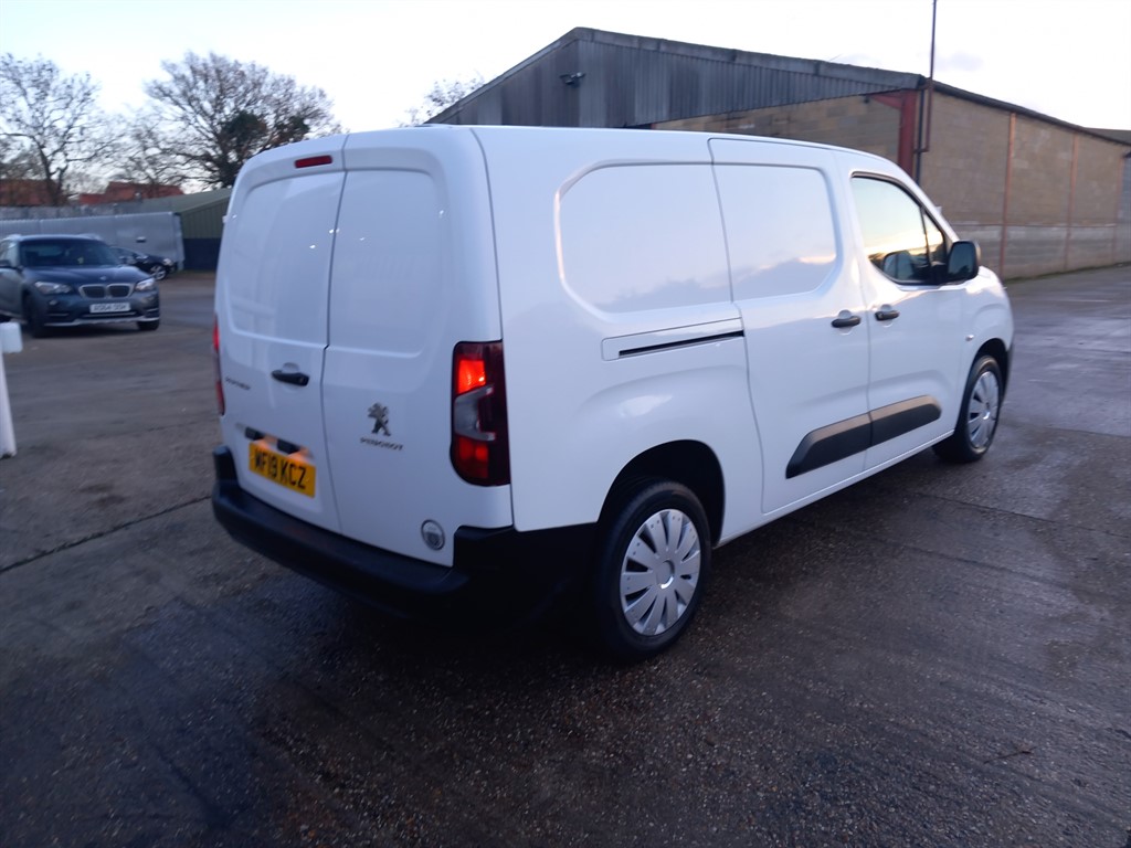 Used Peugeot Partner 2019 for sale - 76915326: Photo 4