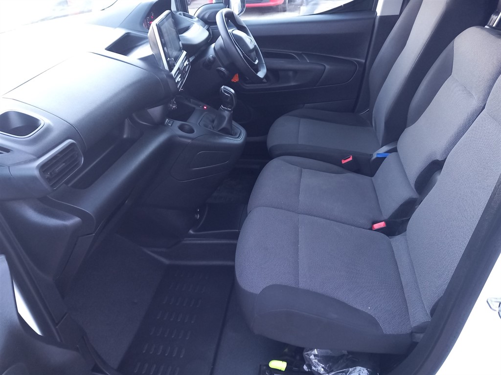 Used Peugeot Partner 2019 for sale - 76915326: Photo 8