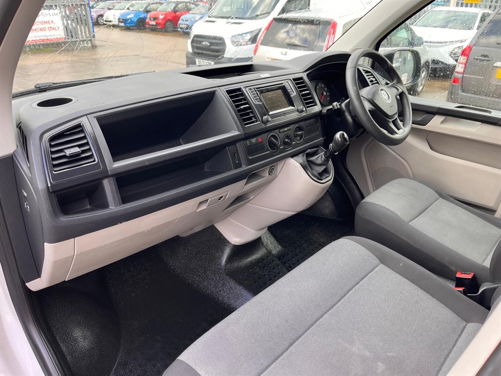 Used Volkswagen Transporter 2017 for sale - 77389254: Photo 10