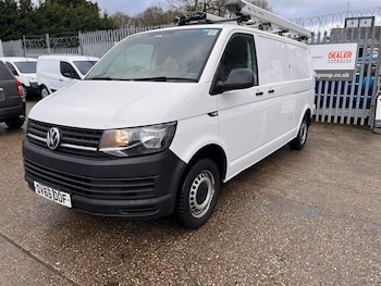 Used Volkswagen Transporter 2017 for sale - 77389254: Photo