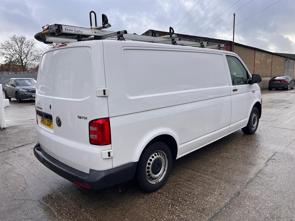 Used Volkswagen Transporter 2017 for sale - 77389254: Photo 6