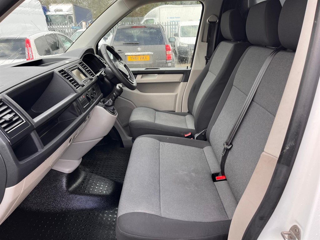 Used Volkswagen Transporter 2017 for sale - 77389254: Photo 9