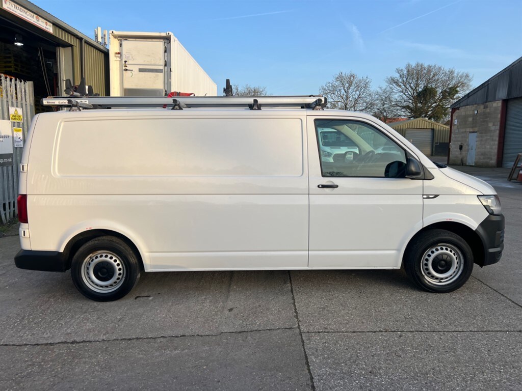 Used Volkswagen Transporter 2018 for sale - 77674204: Photo 7