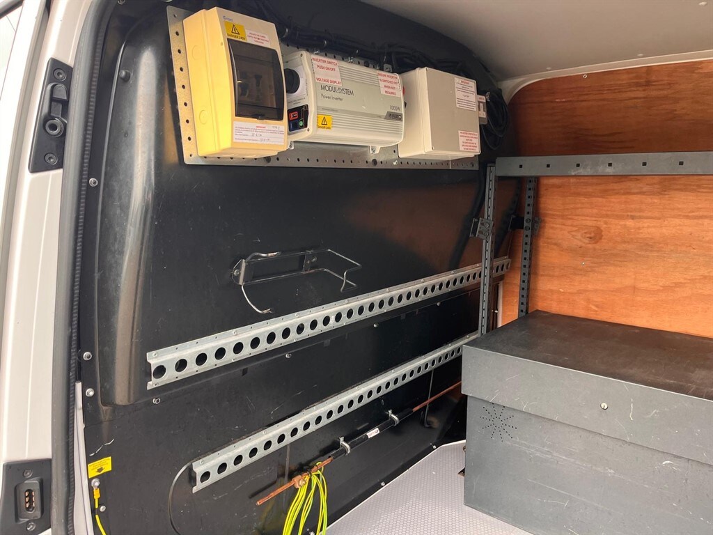 Used Volkswagen Transporter 2018 for sale - 77995402: Photo 20