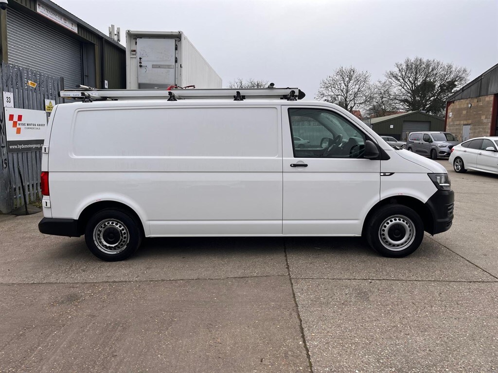 Used Volkswagen Transporter 2018 for sale - 77995402: Photo 6