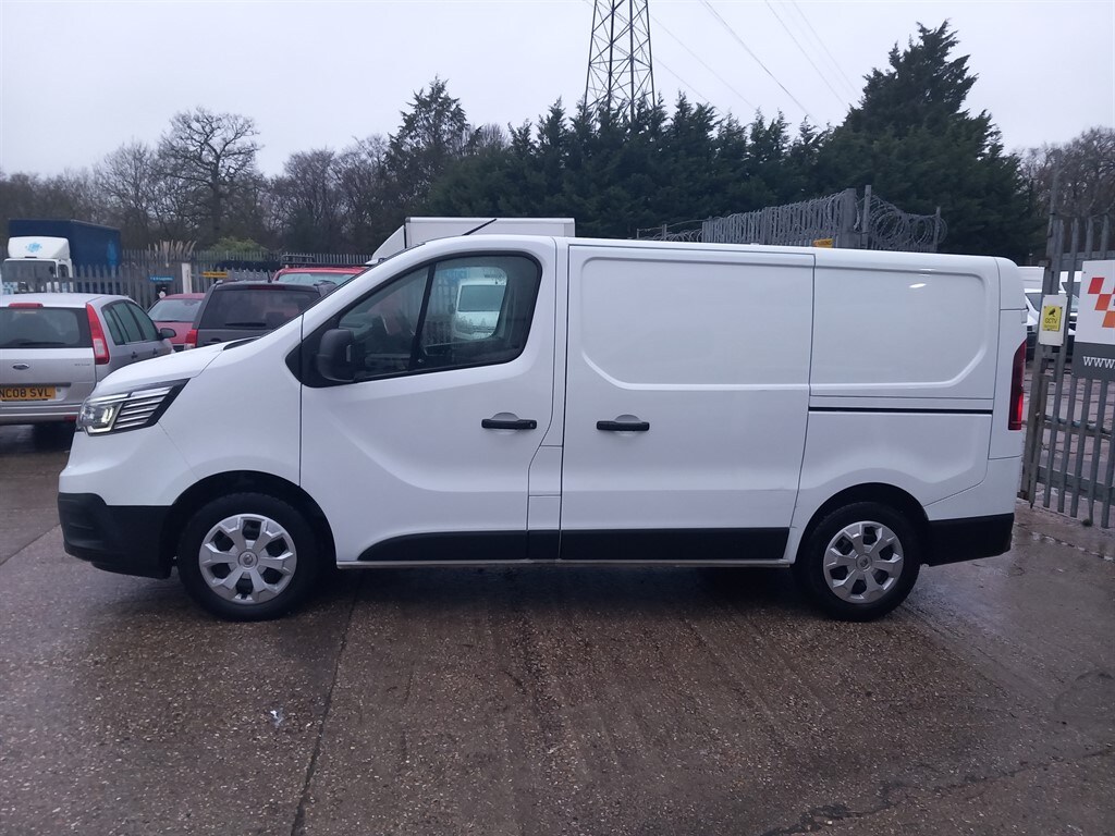 Used Renault Trafic 2022 for sale - 77210752: Photo 2