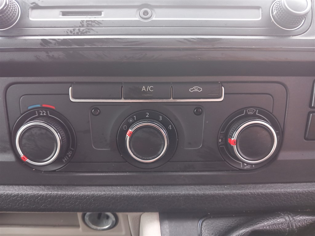 Used Volkswagen Transporter 2017 for sale - 76420711: Photo 14