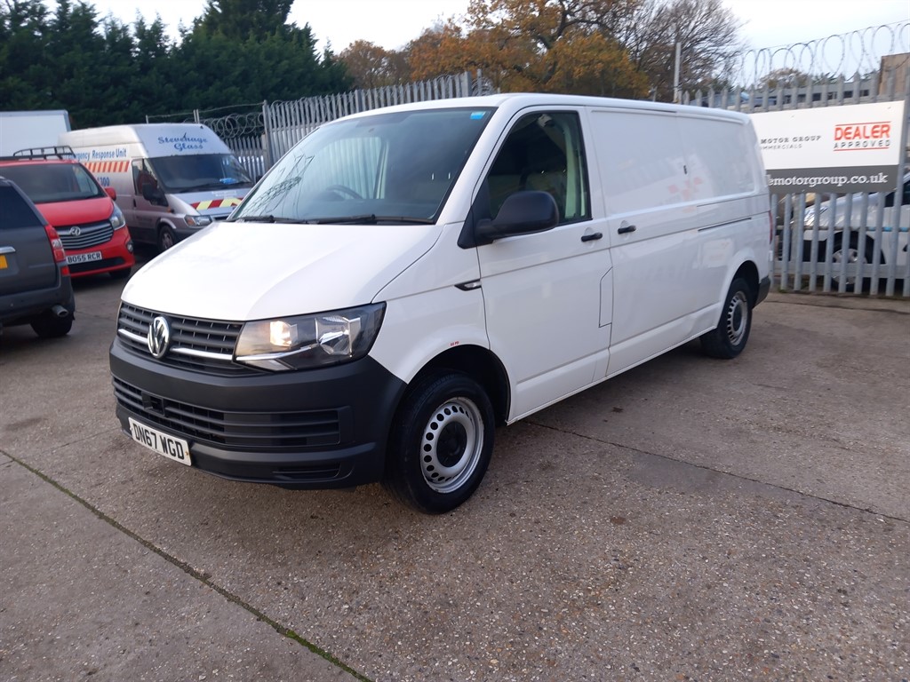 Used Volkswagen Transporter 2017 for sale - 76563948: Photo 1