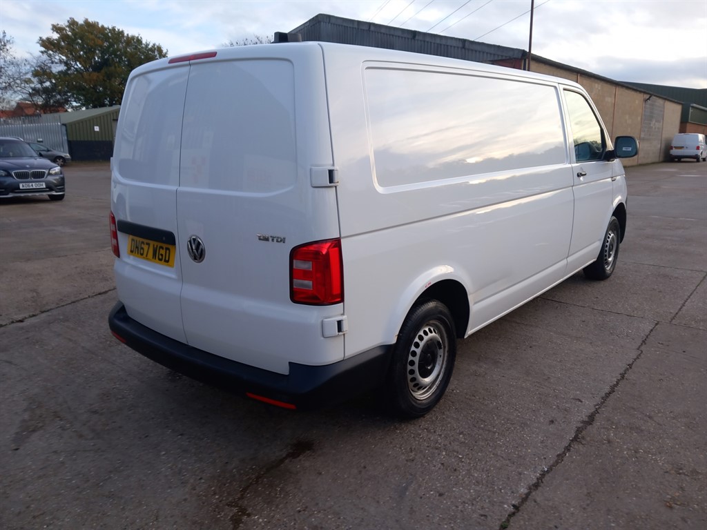 Used Volkswagen Transporter 2017 for sale - 76563948: Photo 4