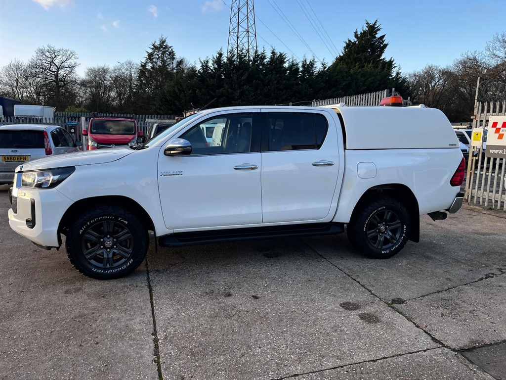 Used Toyota Hilux 2021 for sale - 76894962: Photo 2