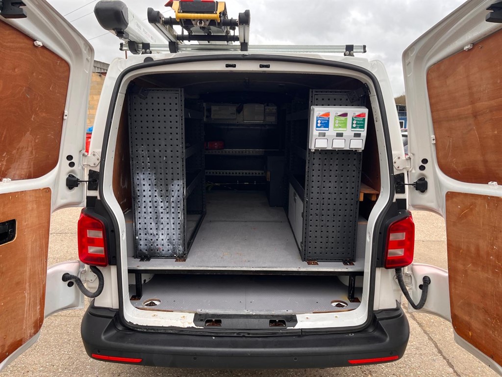 Used Volkswagen Transporter 2018 for sale - 77686062: Photo 16