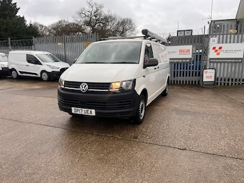 Used Volkswagen Transporter 2017 for sale - 77414192: Photo