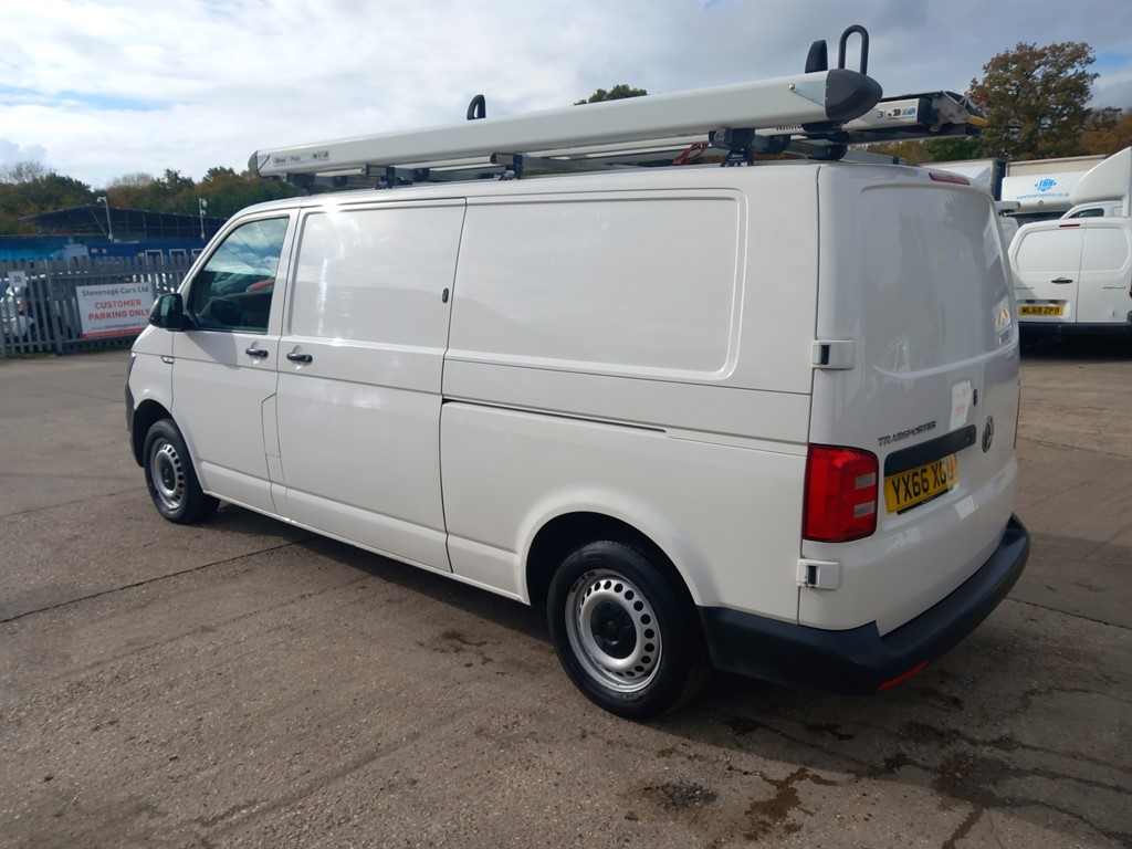 Used Volkswagen Transporter 2016 for sale - 76351081: Photo 4