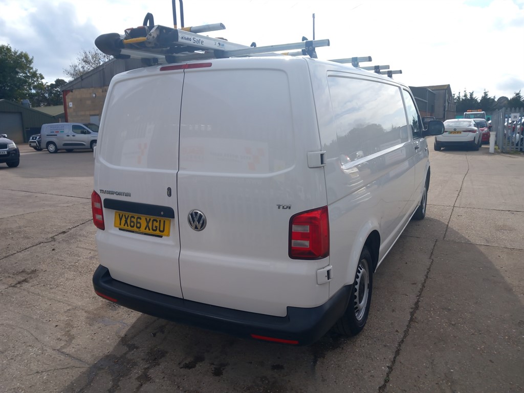 Used Volkswagen Transporter 2016 for sale - 76351081: Photo 5