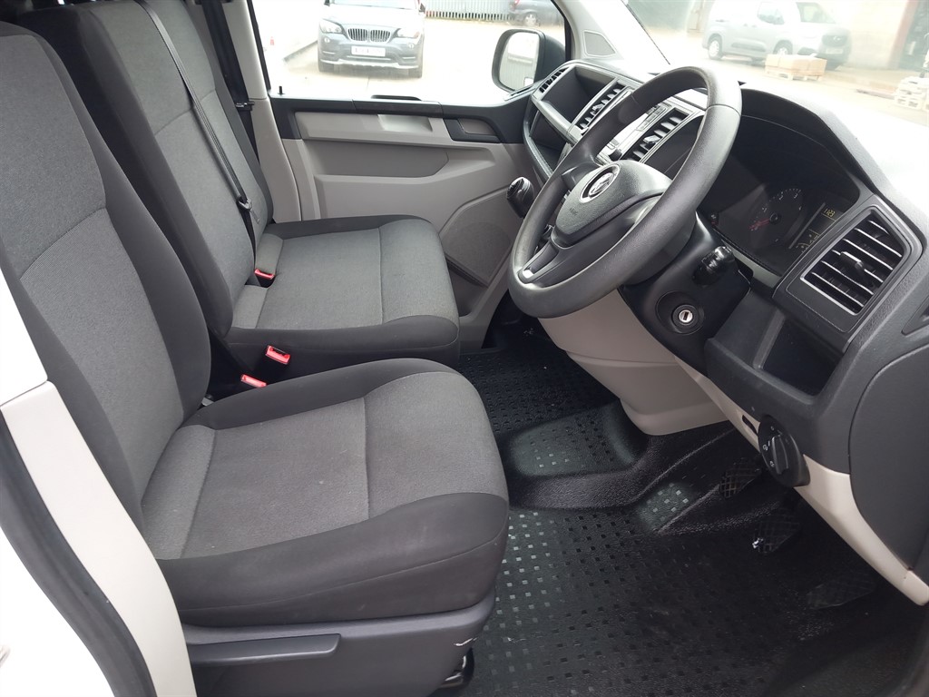 Used Volkswagen Transporter 2017 for sale - 76563941: Photo 10