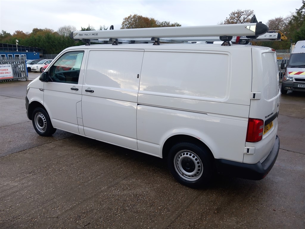 Used Volkswagen Transporter 2017 for sale - 76563941: Photo 3