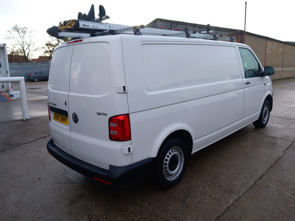 Used Volkswagen Transporter 2017 for sale - 76563941: Photo 4